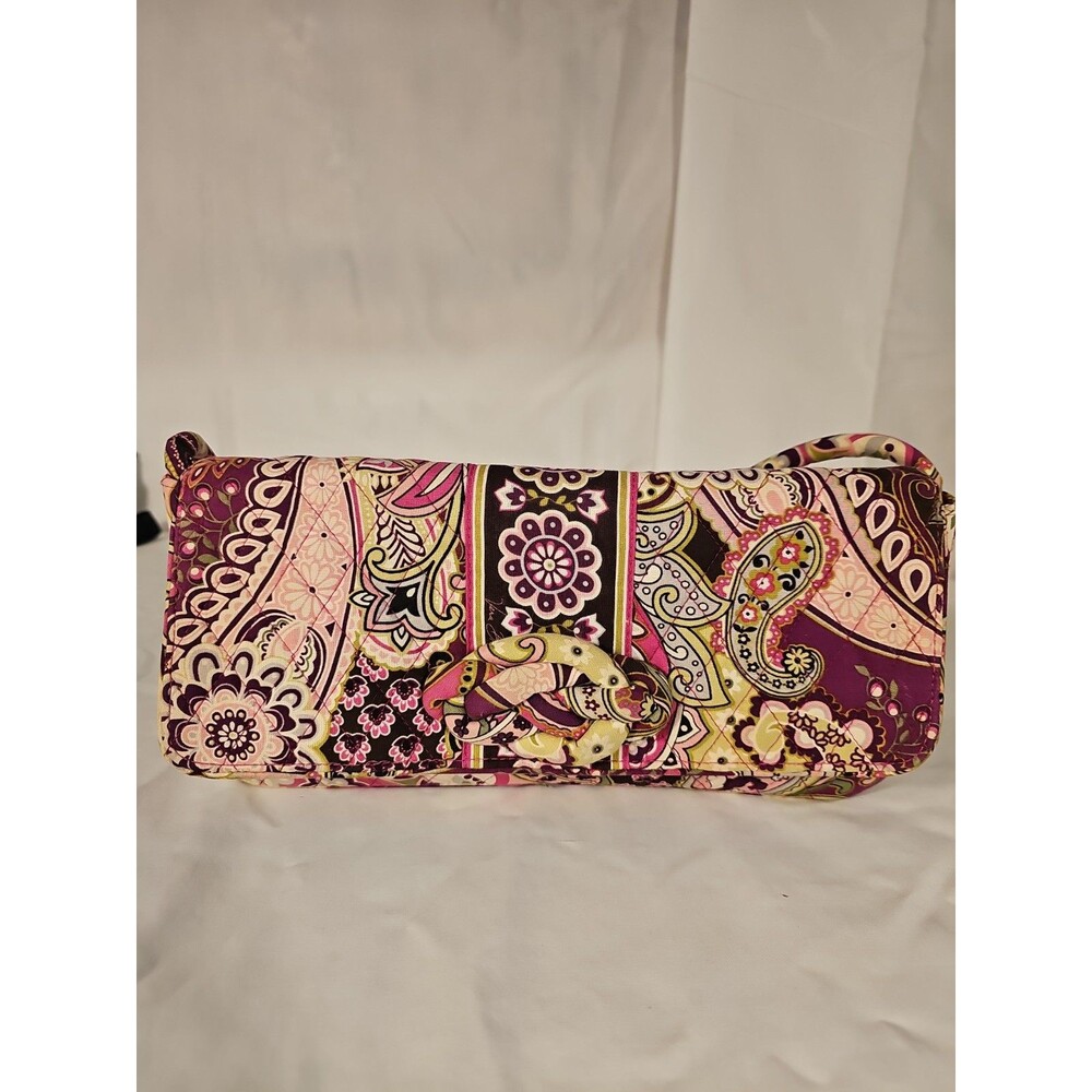 Vera Bradley Clutch Very Berry Paisley Pink Purple Purse Magnetic Knot Retired